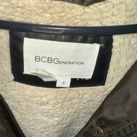 BCB Woman's Coat Size Small - Picture 2 of 4